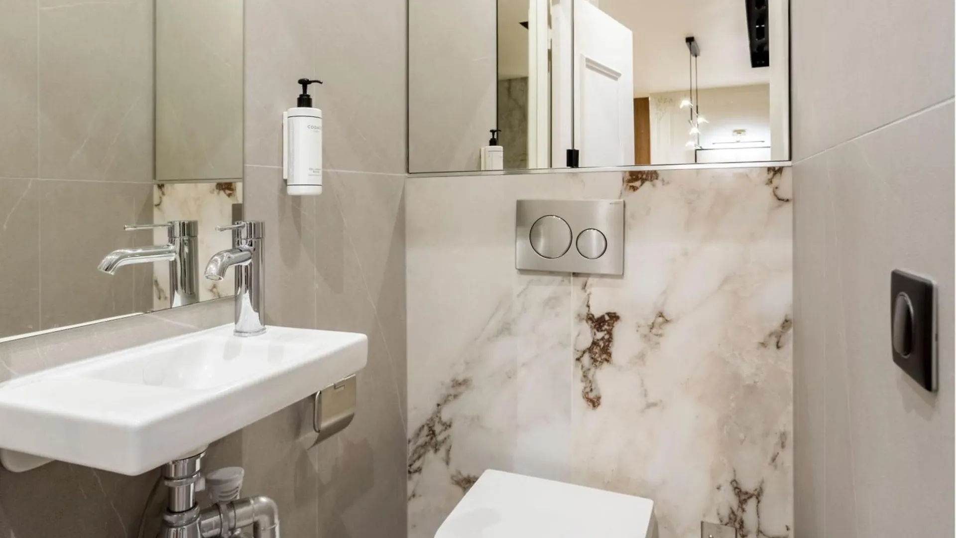 Merveil - Signature Suite -Tour Eiffel- Grenelle I Paris Apartment