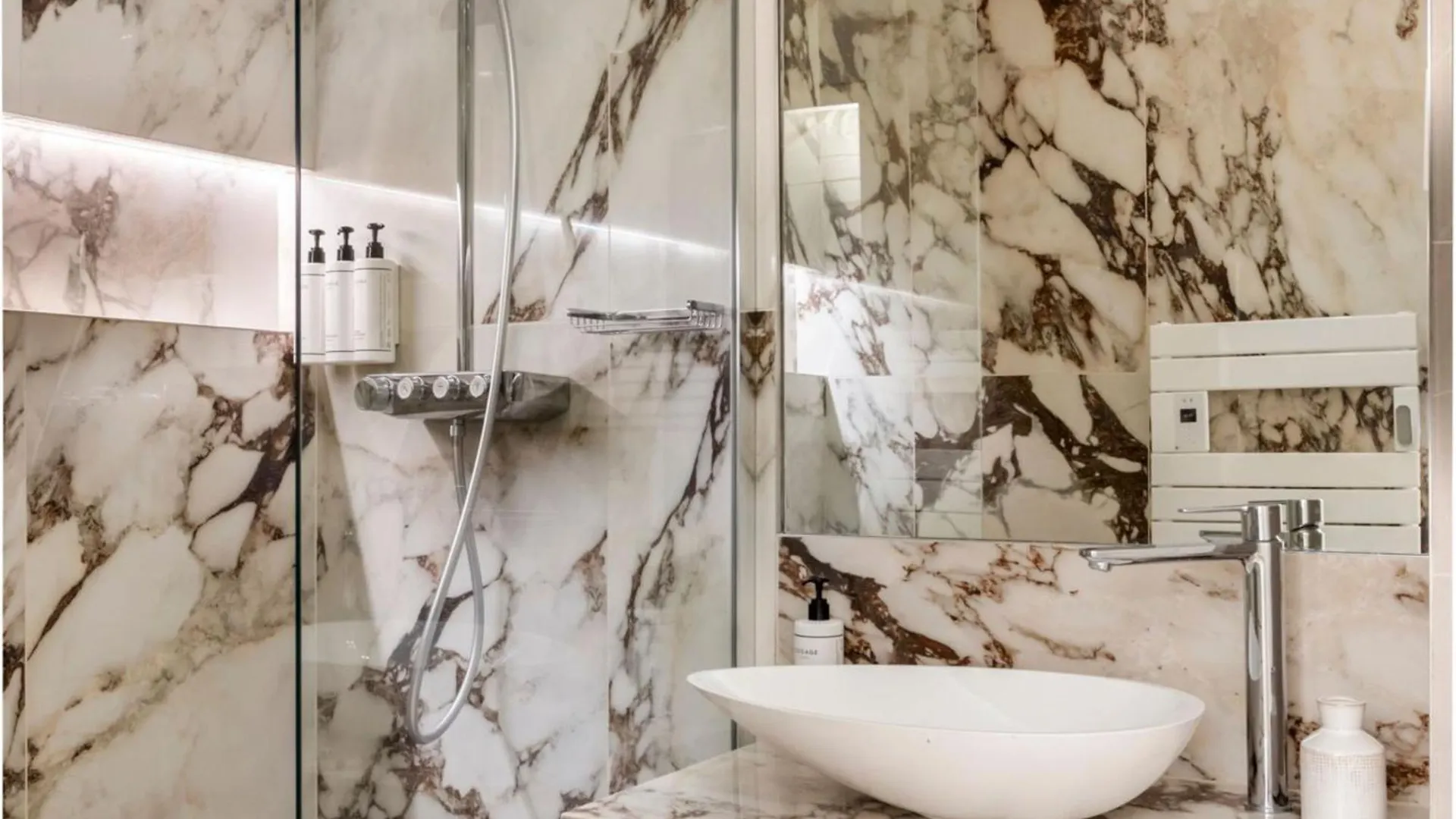 Merveil - Signature Suite -Tour Eiffel- Grenelle I Parigi Appartamento