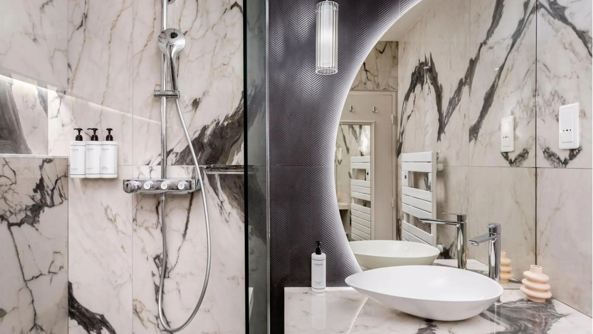 Merveil - Signature Suite -Tour Eiffel- Grenelle I Parigi 0*,  Francia