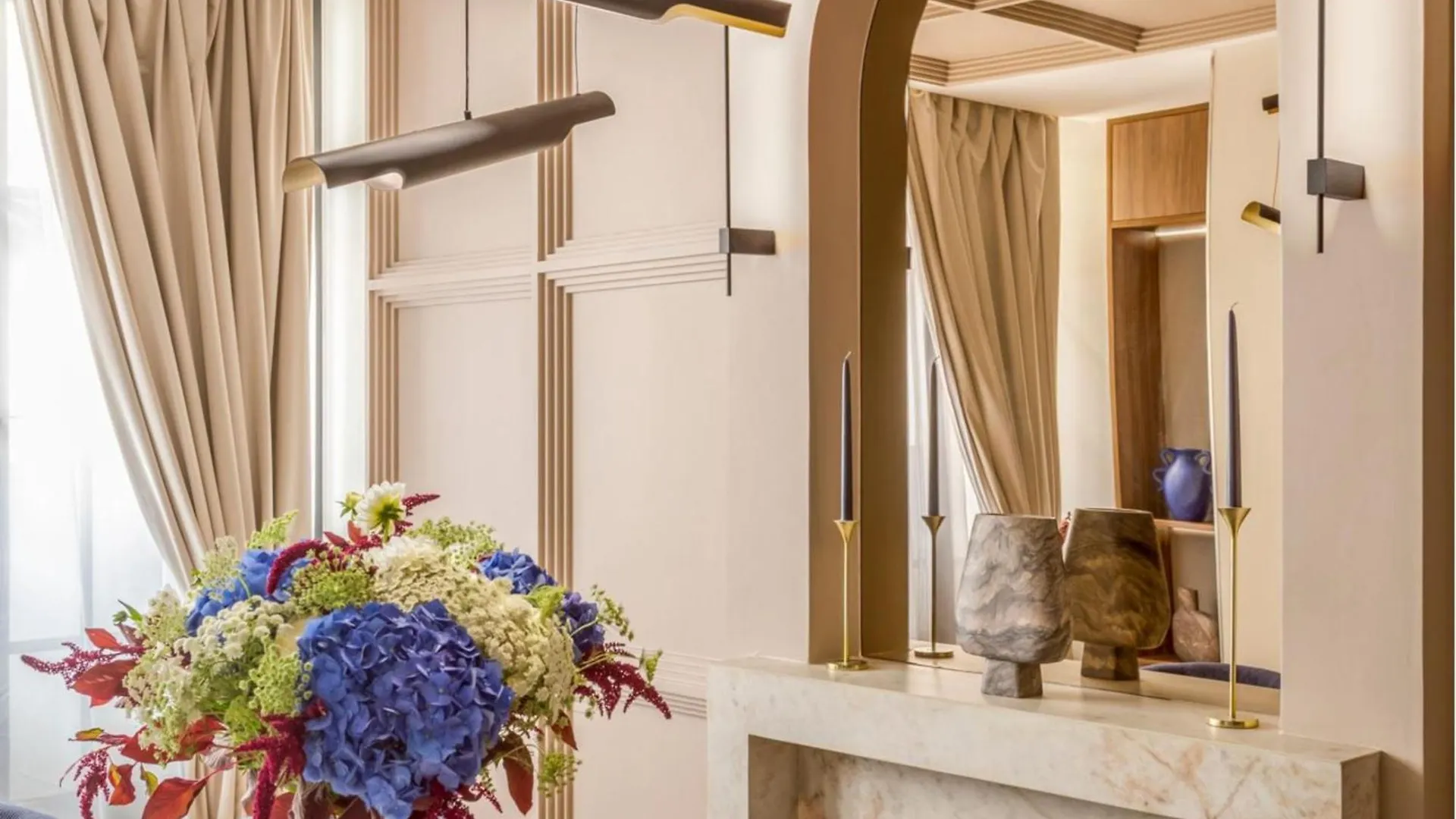 Merveil - Signature Suite -Tour Eiffel- Grenelle I Paris 0*,