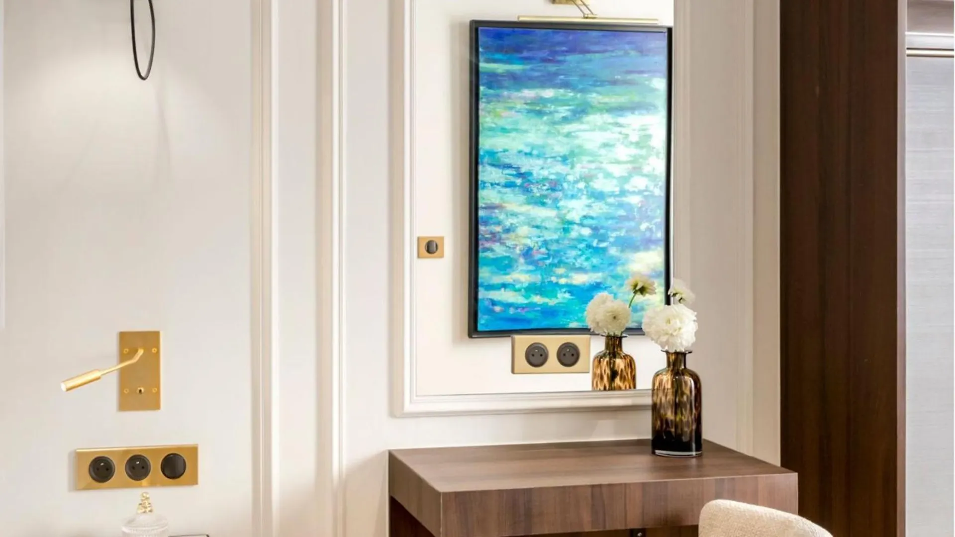 Merveil - Signature Suite -Tour Eiffel- Grenelle I Paris 0*,
