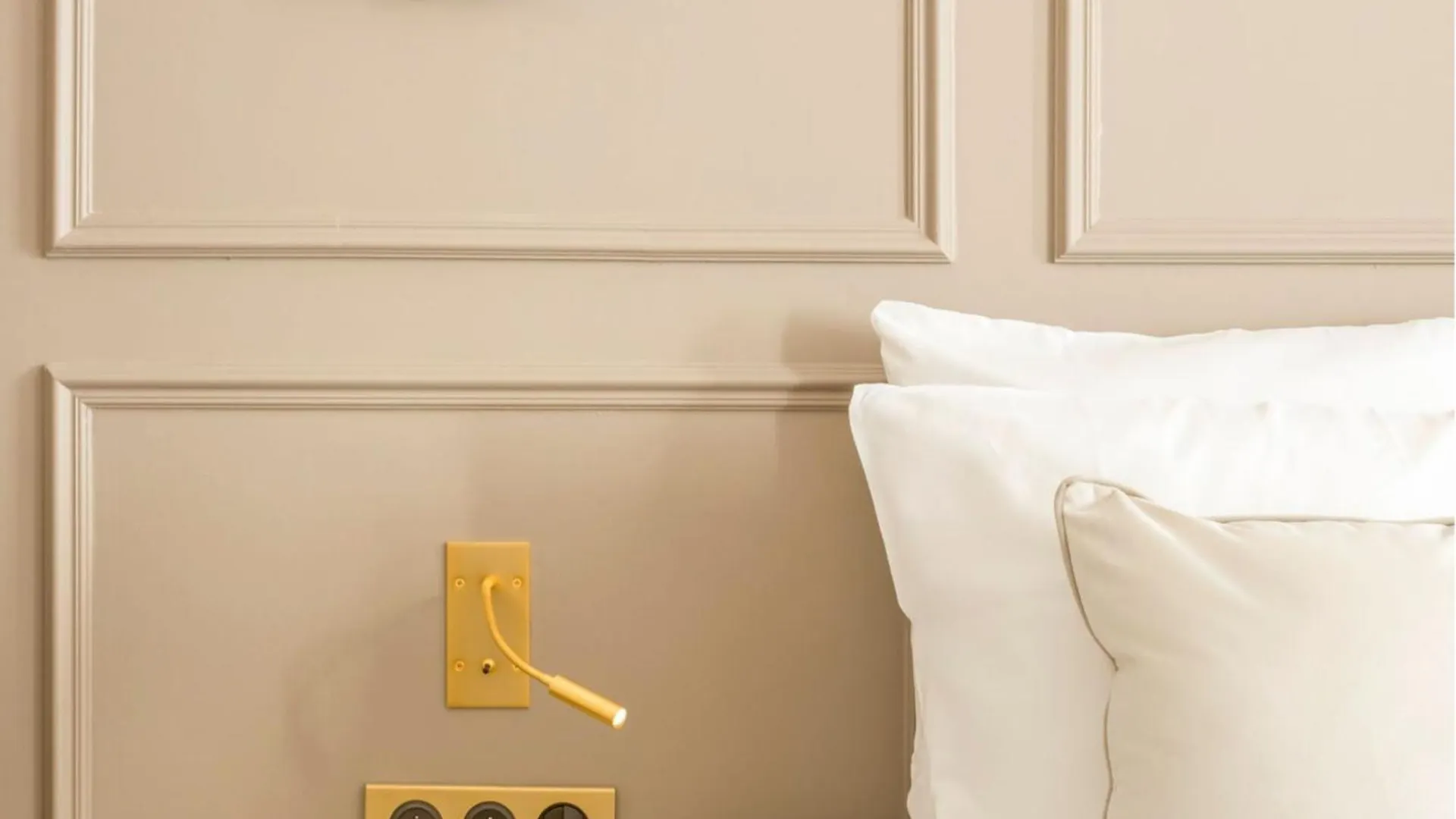 Merveil - Signature Suite -Tour Eiffel- Grenelle I Paris 0*,